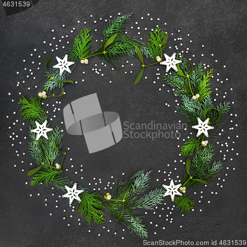 Image of Festive Christmas Wreath with Flora Stars and Silver Balls