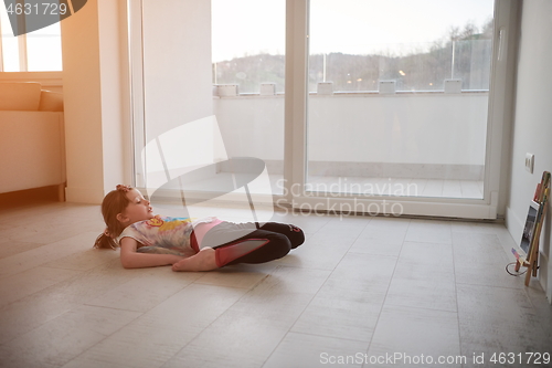 Image of girl online education ballet class at home