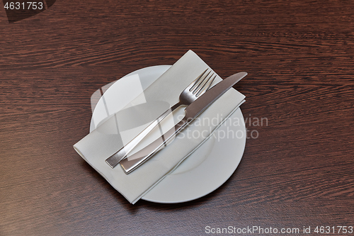 Image of Cutlery on a teble