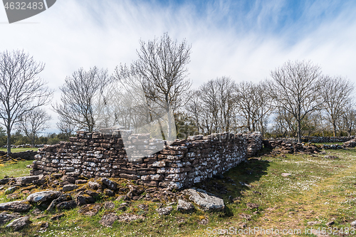 Image of Ancient ruins of a house