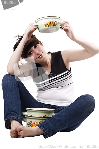 Image of The mad housewife with saucepan. funny picture 2