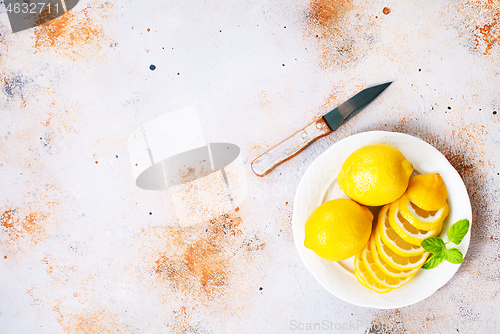 Image of Fresh lemons 