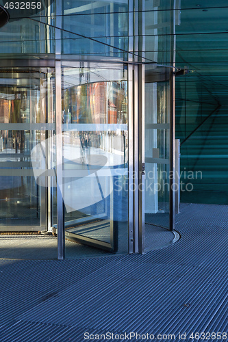 Image of Turning Revolving Doors