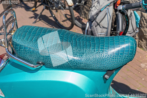 Image of Crocodile Scooter Seat