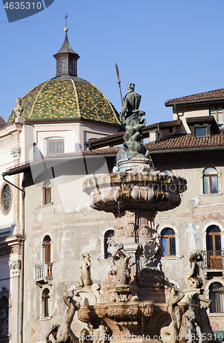 Image of Fountain of Neptune in Trento