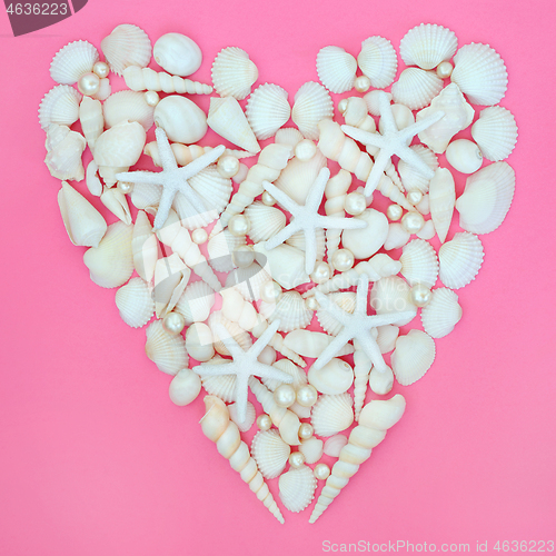 Image of Starfish Pearls and Seashell Heart