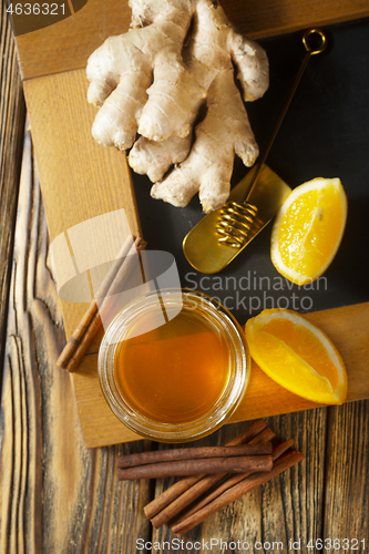 Image of tea with lemon and ginger