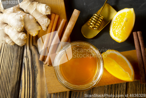 Image of tea with lemon and ginger