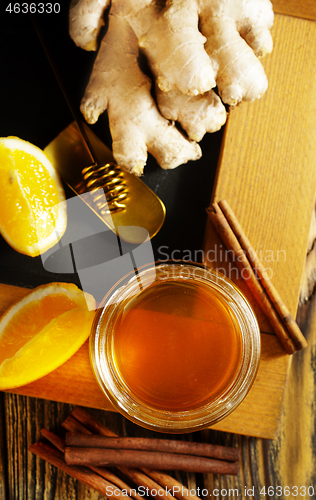 Image of tea with lemon and ginger