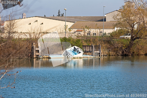 Image of Capsize Boat