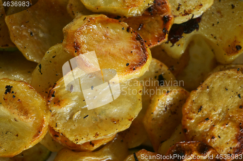 Image of baked potatoes slices