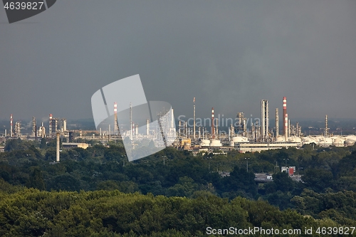 Image of Oil Refinery Structures