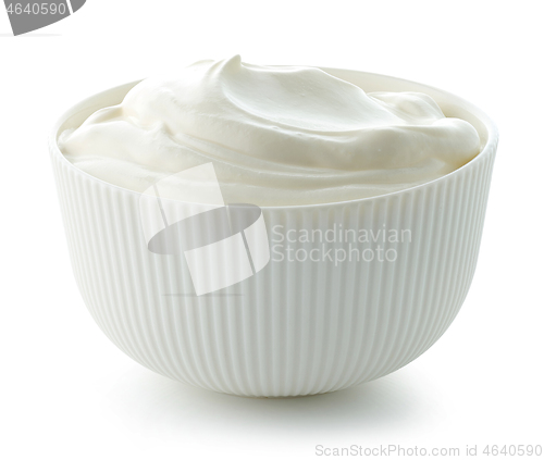 Image of bowl of sour cream