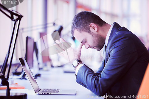 Image of frustrated young business man