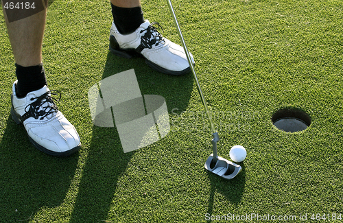 Image of Golf Putt