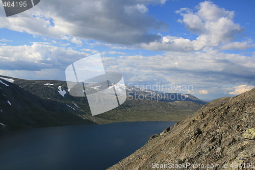 Image of Bessvatn seen from Besseggen 