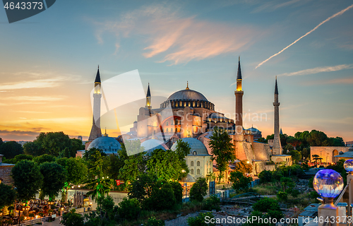 Image of Ayasofya at sunset