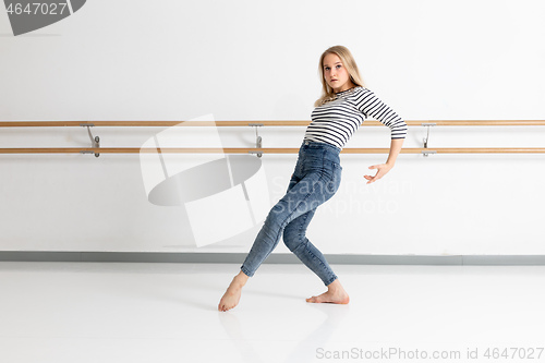 Image of female dancer in action