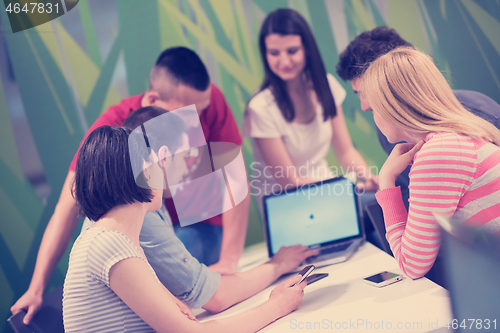 Image of students group study
