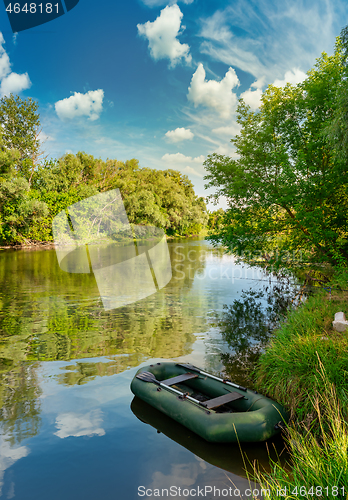 Image of Boat on river