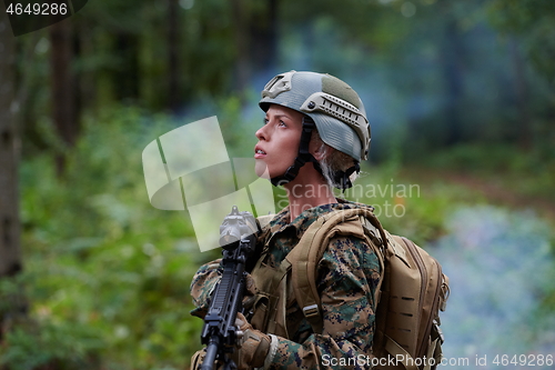 Image of woman soldier