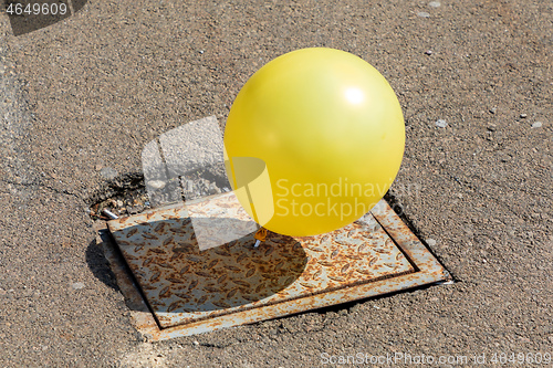 Image of Yellow Balloon