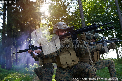 Image of Soldier fighters standing together