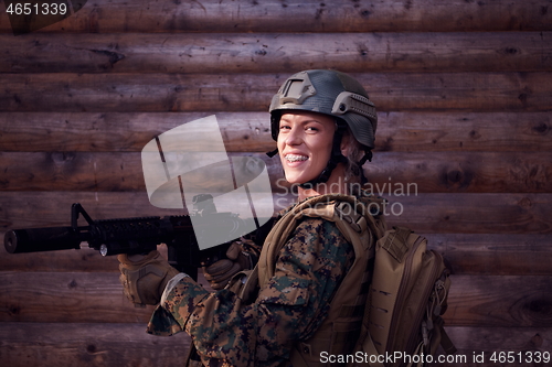 Image of woman soldier