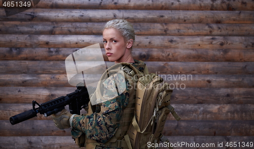 Image of woman soldier