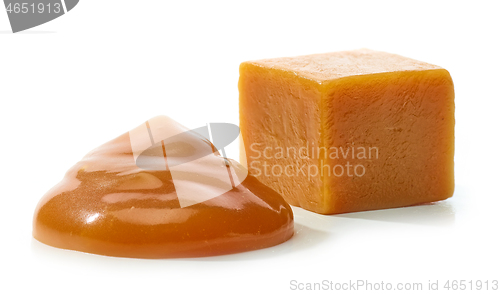 Image of caramel candy and melted caramel drop