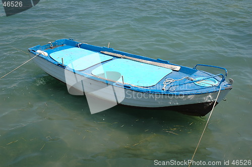 Image of A blue boat in Greece