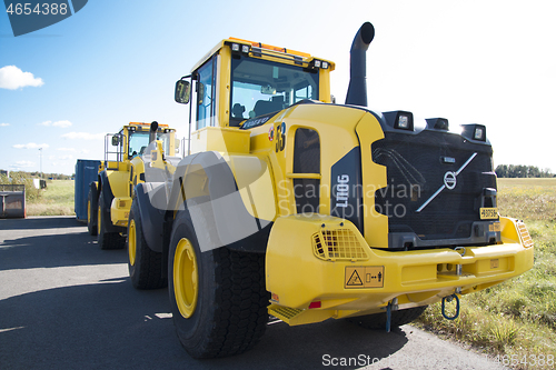 Image of Yellow Dumper