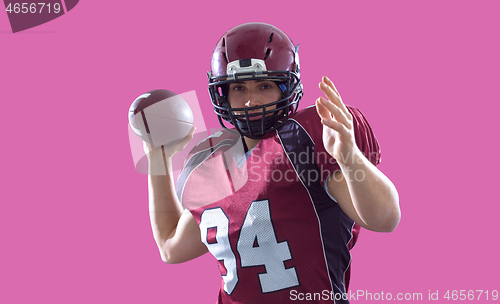 Image of american football player throwing ball