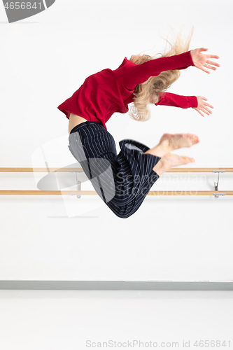 Image of female dancer in action