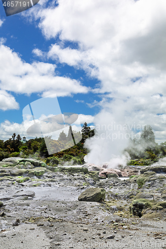 Image of volcanic activities at waimangu