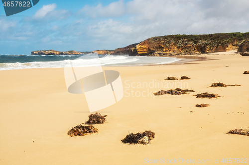 Image of rough coast at the Great Ocean Road Australia