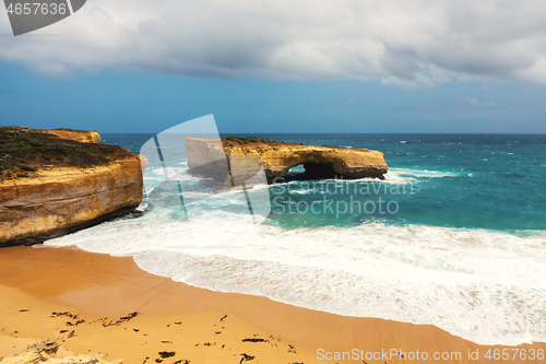 Image of rough coast at the Great Ocean Road Australia