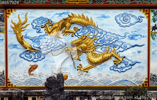 Image of Dragon decoration of a temple in Vietnam