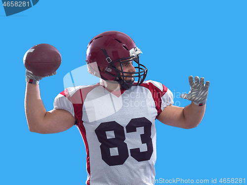 Image of american football player throwing ball