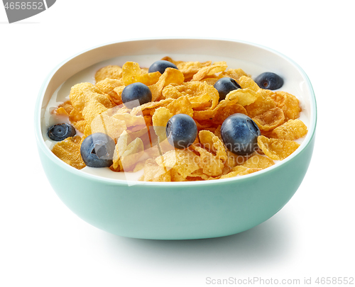 Image of bowl of corn flakes with milk