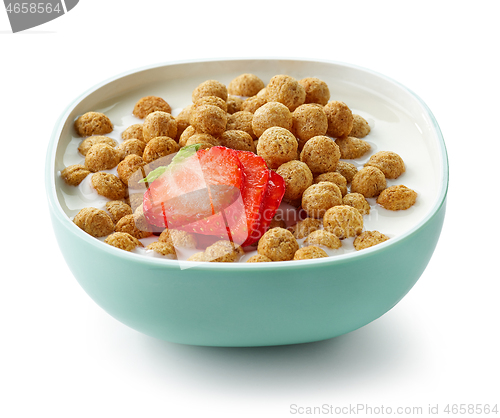 Image of bowl of breakfast cereal balls