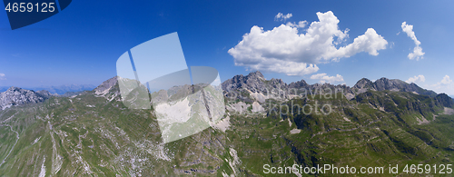 Image of Bobotov Kuk and mountains in Durmitor