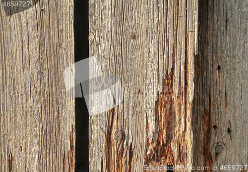 Image of rundown wooden planks