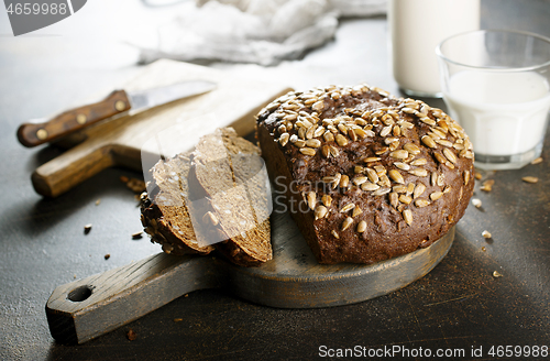 Image of bread and milk