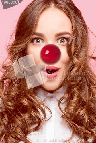 Image of Happy woman on red nose day.