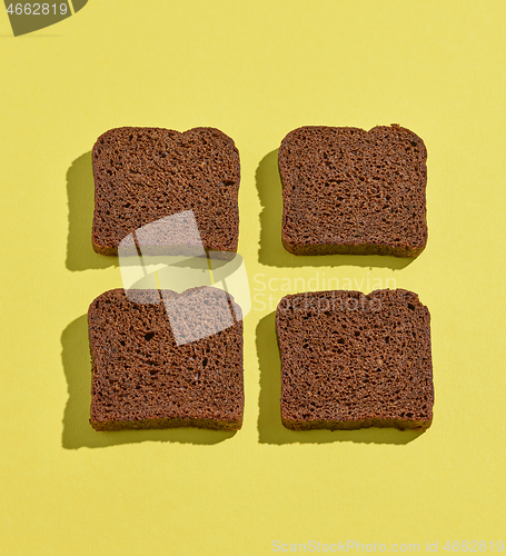 Image of rye bread slices