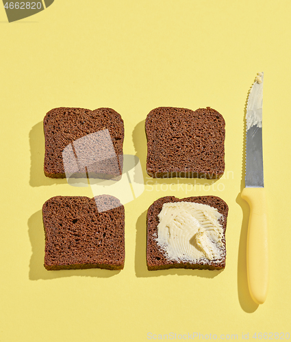 Image of rye bread slices