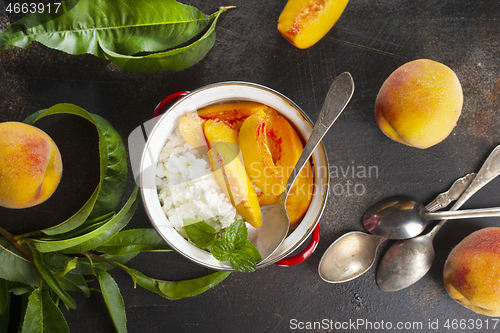 Image of cottage with peach