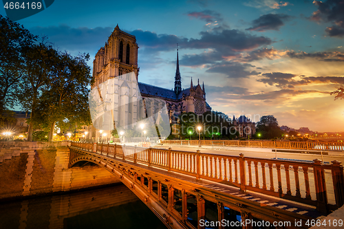 Image of Double bridge in Paris