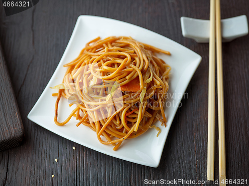 Image of plate of fried noodles with vegetables